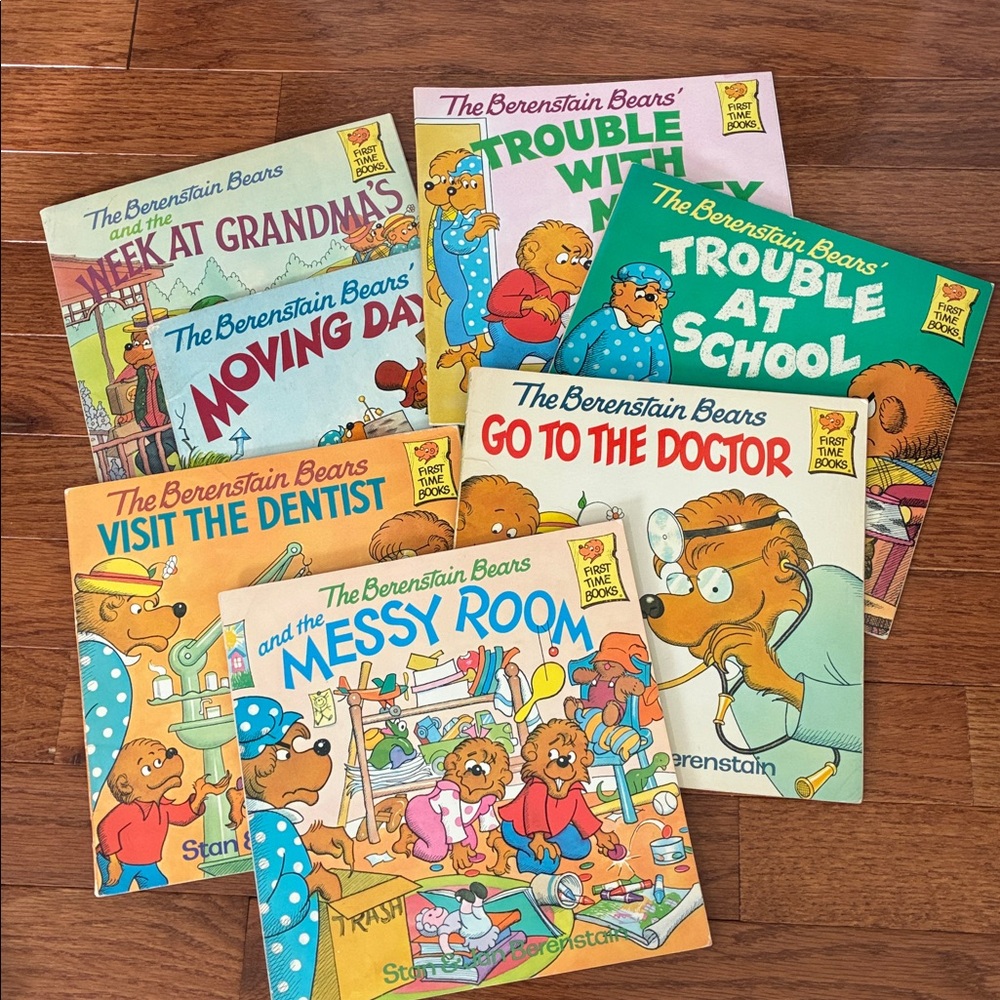 Berenstain Bears - TAKING CARE OF OURSELVES & OUR RESPONSIBILITIES…7-book bundle